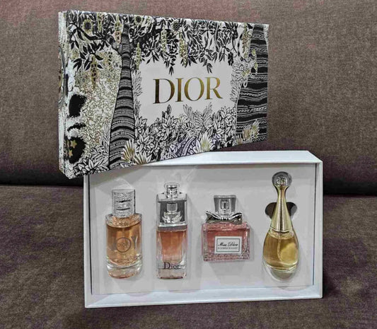 Christian Dior 4 In 1 Gift Set For Women  4x30mL